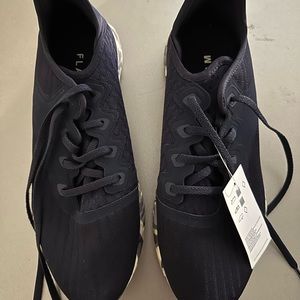Reebok Flashfilm Navy Sneakers Gray Bottom Size 10 NWT